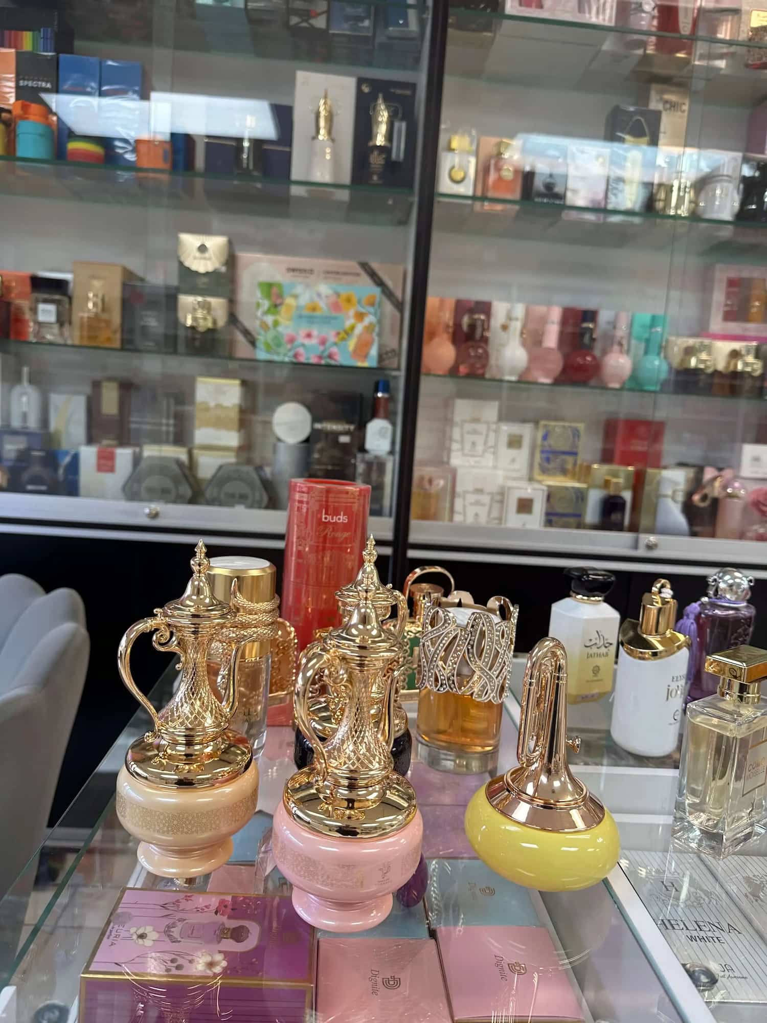 Lamp and perfumes